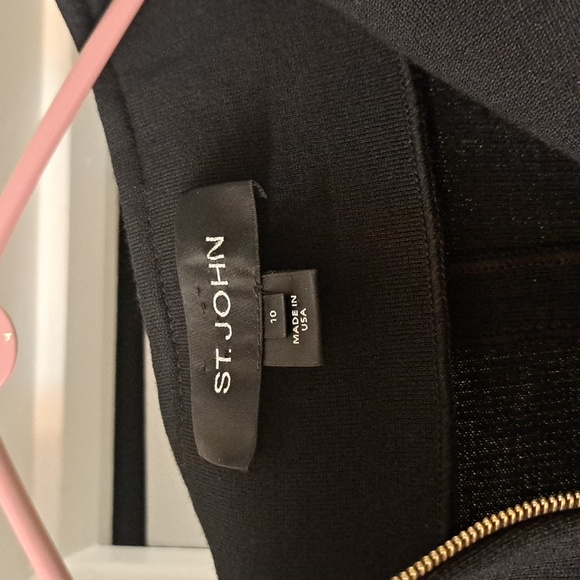 St John beautiful Black Wool&Rayon Knit Zip up Jacket pretty Sleeve&  mock neck - Picture 2 of 9